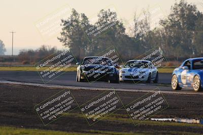 media/Jan-13-2024-CalClub SCCA (Sat) [[179f4822a7]]/Group 7/Sunset (Race)/